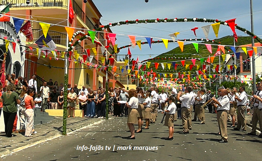 “ALMOÇO CONVÍVIO” – Império da Quinta-feira – Velas – Ilha de São Jorge (22.06.2025) (c/ vídeo)