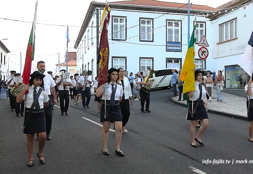 “RECREIO TOPENSE” Desfila no Festival de Julho 2025 – Calheta – Ilha de São Jorge (10.07.2025) (c/ vídeo)