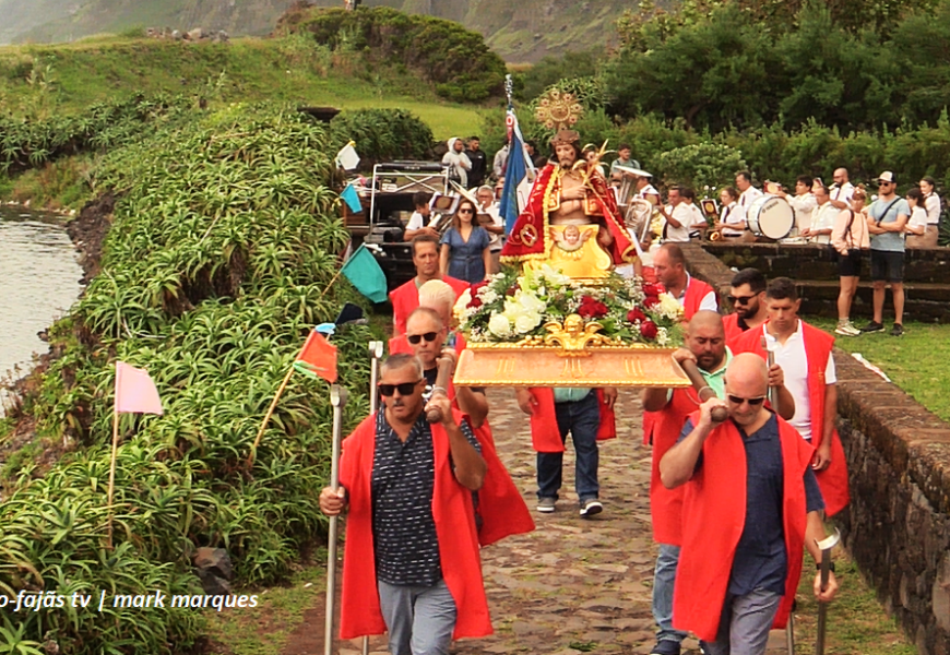 FESTA NA FAJÃ DA CALDEIRA DE SANTO CRISTO – (Procissão) – Ilha de São Jorge (07.09.2025) (c/ vídeo)