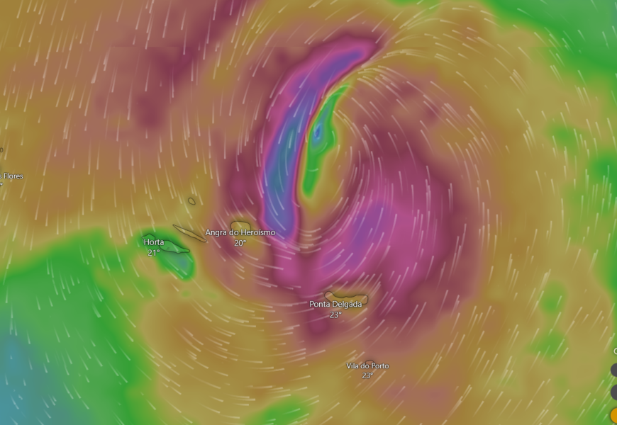 “UMA NOITE NORMAL DE OUTONO PARA UM AÇORIANO” “UMA NOITE NORMAL DE OUTONO PARA UM AÇORIANO”