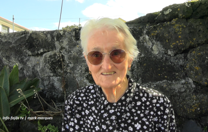 À CONVERSA COM CLOTILDE BRASIL de 91 anos, na Fajã da Ribeira D`Areia – Ilha S. Jorge (outubro.2025) (c/ vídeo) À CONVERSA COM CLOTILDE BRASIL de 91 anos, na Fajã da Ribeira D`Areia – Ilha S. Jorge (outubro.2025) (c/ vídeo)
