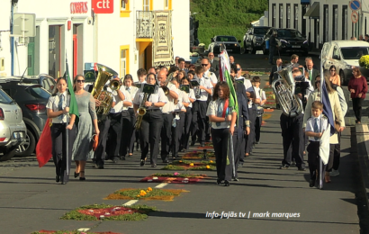 “DESFILE DE BANDAS FILARMÓNICAS” – Festa de Santa Catarina – Vila da Calheta – Ilha S. Jorge (25.11.2025) (c/ vídeo)