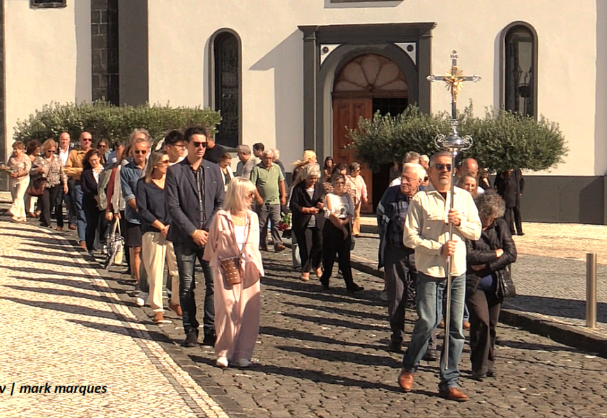 ROMAGEM em dia dos FIÉIS DEFUNTOS – Velas – Ilha de São Jorge (02.11.2025) (c/ vídeo)
