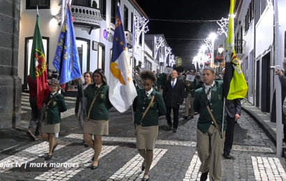“NOVA ALIANÇA” desfila no “Dia das Montras” – Vila das Velas – Ilha de São Jorge (09.12.2025) (c/ vídeo)