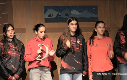 Grupo de Reis Iniciadas de Voleibol do Futebol Clube Calheta – Calheta de S. Jorge (09.01.2026) (c/ vídeo) Grupo de Reis Iniciadas de Voleibol do Futebol Clube Calheta – Calheta de S. Jorge (09.01.2026) (c/ vídeo)