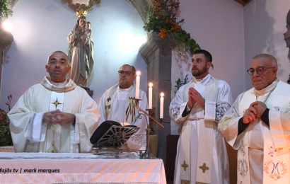 “FESTA NA ERMIDA DE Nª SRª DAS CANDEIAS” – Fajã de Santo Amaro – Ilha de São Jorge (02.02.2026) (c/ vídeo)