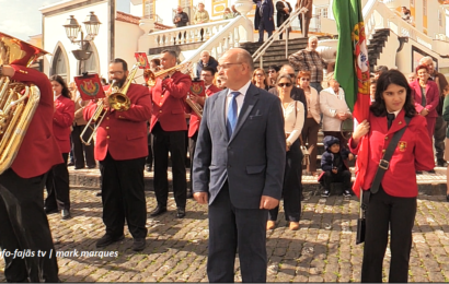 “LUSITÂNIA RECREIO VELENSE” na Procissão de Passos – Vila das Velas – Ilha S. Jorge (01.03.2026) (c/ vídeo)