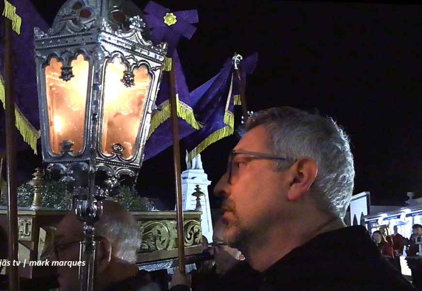 “VILA DAS VELAS – PROCISSÃO DO SENHOR MORTO” – Ilha de São Jorge (sexta-feira Santa) – (03.04.2026) (c/ vídeo) “VILA DAS VELAS – PROCISSÃO DO SENHOR MORTO” – Ilha de São Jorge (sexta-feira Santa) – (03.04.2026) (c/ vídeo)