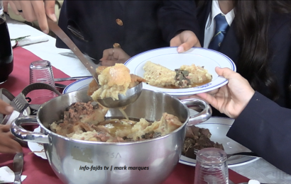 “ALMOÇO DAS TRADICIONAIS SOPAS DO ESPÍRITO SANTO” – 1º Jantar – Santo Antão – Ilha S. Jorge (12.04.2026) (c/ vídeo)