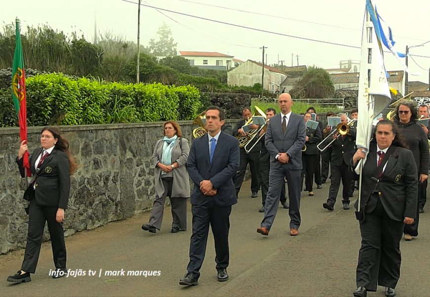 “BANDA DE SANTO AMARO” Festa Santo Cristo – Beira / Velas – Ilha de São Jorge (17.05.2026) (c/ vídeo)