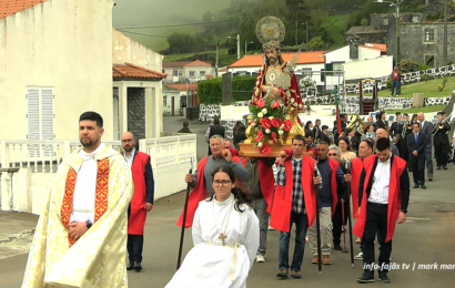 “PROCISSÃO DO SENHOR SANTO CRISTO” – Beira / Velas – Ilha de São Jorge (17.05.2026) (c/ vídeo)