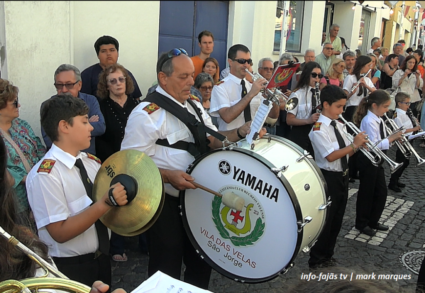 “BANDA FILARMÓNICA LUSITÂNIA CLUBE RECREIO VELENSE” – Velas – Ilha S. Jorge (23.06.2026) (c/ vídeo)